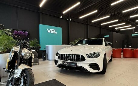 Mercedes-Benz E-Класс, 2021 год, 4 745 000 рублей, 1 фотография