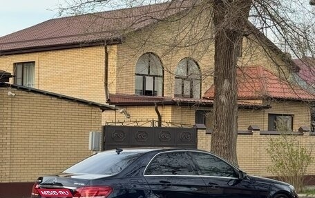 Mercedes-Benz E-Класс, 2015 год, 2 180 000 рублей, 4 фотография