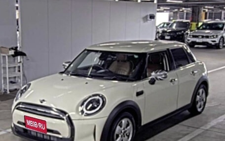 MINI Hatch, 2021 год, 1 590 000 рублей, 1 фотография