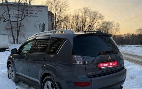 Mitsubishi Outlander III рестайлинг 3, 2008 год, 898 000 рублей, 3 фотография