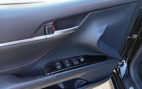 Toyota Camry, 2020 год, 3 000 000 рублей, 19 фотография