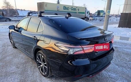 Toyota Camry, 2020 год, 3 000 000 рублей, 13 фотография