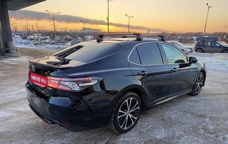 Toyota Camry, 2020 год, 3 000 000 рублей, 10 фотография