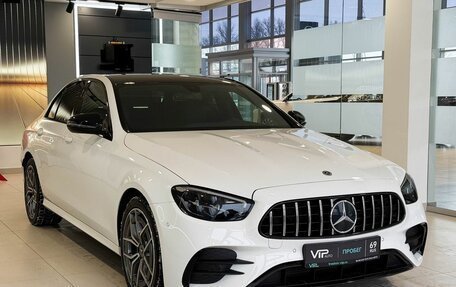 Mercedes-Benz E-Класс, 2021 год, 4 745 000 рублей, 4 фотография