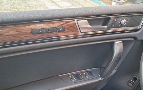 Volkswagen Touareg III, 2016 год, 3 600 000 рублей, 11 фотография