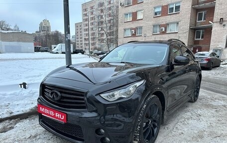 Infiniti QX70, 2014 год, 2 950 000 рублей, 4 фотография