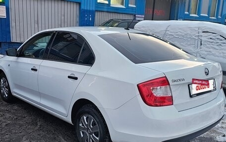 Skoda Rapid I, 2015 год, 595 000 рублей, 4 фотография