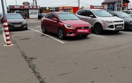 Hyundai Solaris II рестайлинг, 2017 год, 1 200 000 рублей, 4 фотография