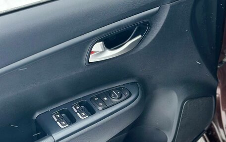 KIA Rio IV, 2021 год, 1 800 000 рублей, 8 фотография