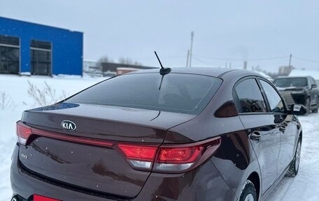 KIA Rio IV, 2021 год, 1 800 000 рублей, 3 фотография