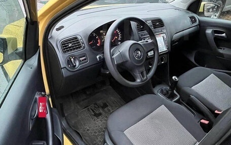 Volkswagen Polo VI (EU Market), 2011 год, 545 000 рублей, 8 фотография