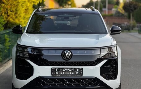 Volkswagen Teramont, 2025 год, 5 830 000 рублей, 2 фотография