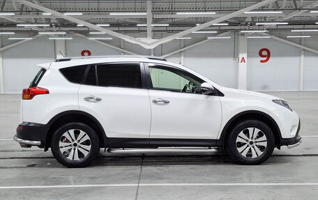 Toyota RAV4, 2014 год, 1 640 000 рублей, 4 фотография