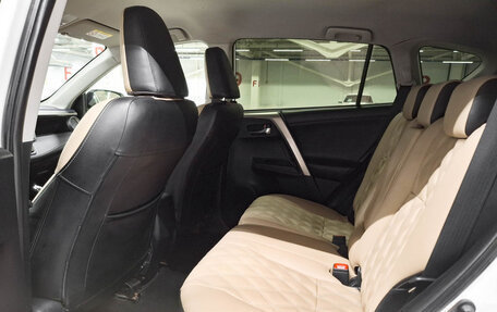 Toyota RAV4, 2014 год, 1 640 000 рублей, 12 фотография