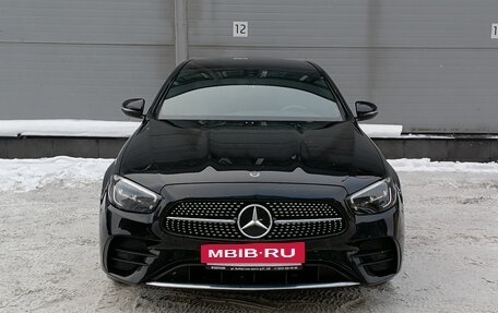 Mercedes-Benz E-Класс, 2021 год, 2 899 000 рублей, 2 фотография