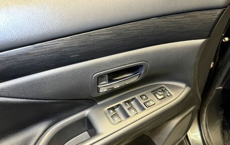 Mitsubishi Outlander III рестайлинг 3, 2017 год, 2 380 000 рублей, 20 фотография