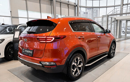 KIA Sportage IV рестайлинг, 2019 год, 2 479 000 рублей, 9 фотография
