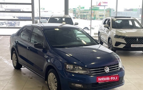 Volkswagen Polo VI (EU Market), 2017 год, 939 000 рублей, 2 фотография