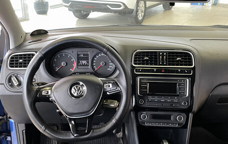 Volkswagen Polo VI (EU Market), 2017 год, 939 000 рублей, 12 фотография