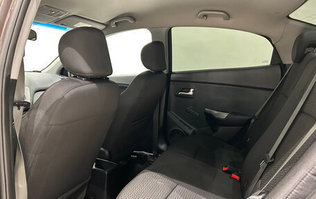 KIA Rio III рестайлинг, 2016 год, 1 099 000 рублей, 15 фотография