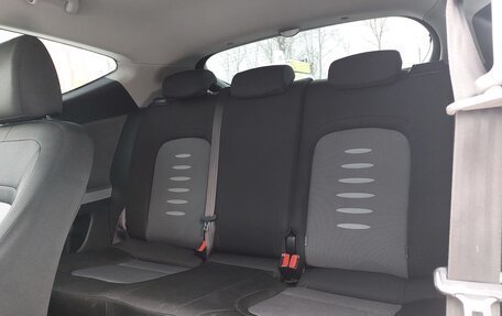 KIA cee'd III, 2014 год, 950 000 рублей, 14 фотография