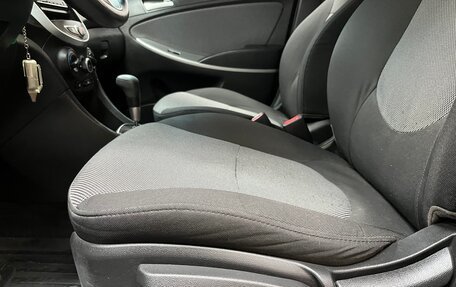 Hyundai Solaris II рестайлинг, 2011 год, 827 000 рублей, 8 фотография