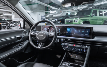 Hyundai Sonata VIII, 2025 год, 4 400 000 рублей, 2 фотография