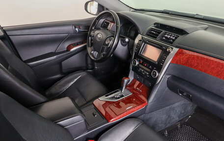 Toyota Camry, 2014 год, 1 689 000 рублей, 13 фотография