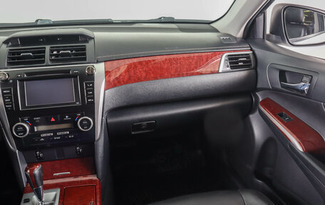 Toyota Camry, 2014 год, 1 689 000 рублей, 16 фотография