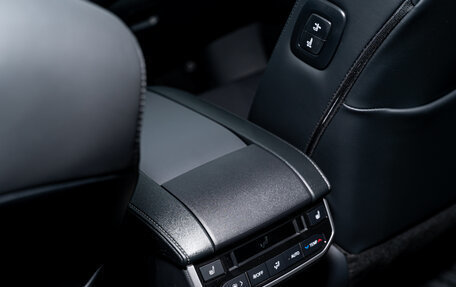 Toyota Highlander, 2025 год, 6 139 000 рублей, 14 фотография