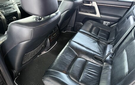 Toyota Land Cruiser 200, 2011 год, 3 560 000 рублей, 12 фотография