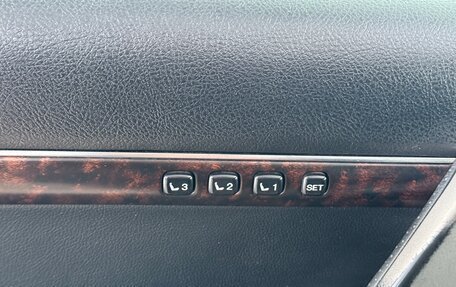 Toyota Land Cruiser 200, 2011 год, 3 560 000 рублей, 11 фотография