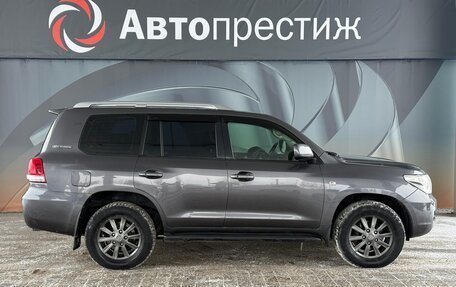 Toyota Land Cruiser 200, 2011 год, 3 560 000 рублей, 4 фотография