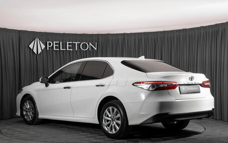 Toyota Camry, 2019 год, 2 280 000 рублей, 4 фотография