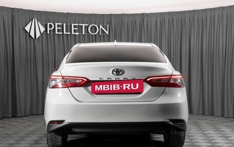 Toyota Camry, 2019 год, 2 280 000 рублей, 6 фотография