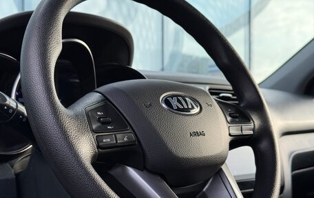 KIA Rio III рестайлинг, 2013 год, 999 000 рублей, 13 фотография