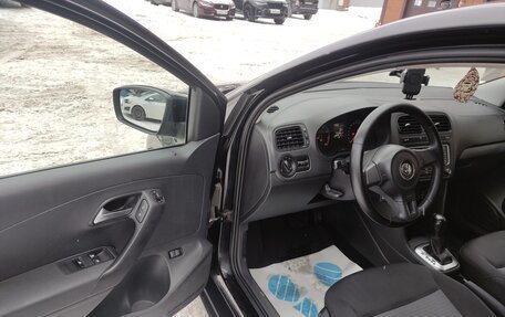 Volkswagen Polo VI (EU Market), 2015 год, 1 050 000 рублей, 4 фотография