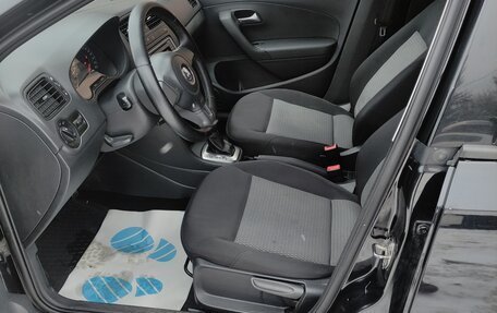 Volkswagen Polo VI (EU Market), 2015 год, 1 050 000 рублей, 3 фотография