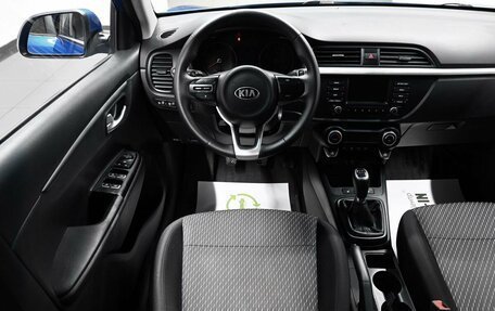 KIA Rio IV, 2017 год, 795 000 рублей, 12 фотография