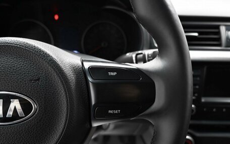 KIA Rio IV, 2017 год, 795 000 рублей, 18 фотография