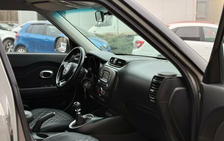 KIA Soul II рестайлинг, 2017 год, 1 079 000 рублей, 9 фотография