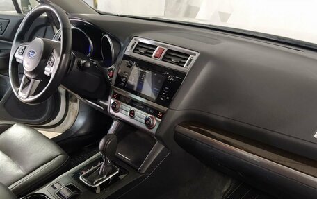 Subaru Outback IV рестайлинг, 2017 год, 2 499 000 рублей, 7 фотография