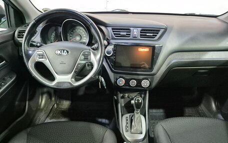 KIA Rio III рестайлинг, 2017 год, 1 117 000 рублей, 10 фотография