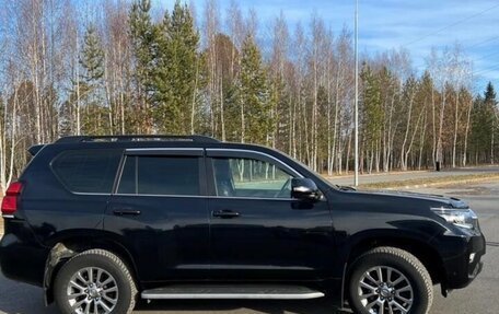 Toyota Land Cruiser Prado 150 рестайлинг 2, 2019 год, 6 850 000 рублей, 2 фотография