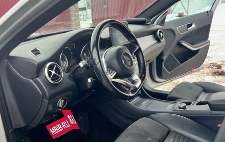 Mercedes-Benz GLA, 2016 год, 2 600 000 рублей, 5 фотография