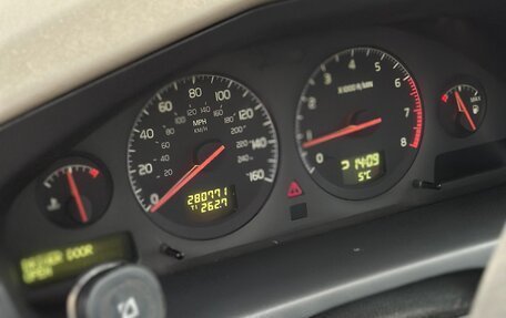 Volvo V70 III рестайлинг, 2001 год, 599 000 рублей, 5 фотография