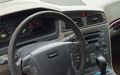 Volvo V70 III рестайлинг, 2001 год, 599 000 рублей, 4 фотография