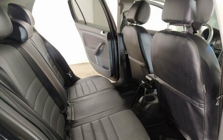 Volkswagen Golf V, 2005 год, 439 000 рублей, 20 фотография