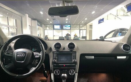 Audi A3, 2012 год, 1 050 000 рублей, 27 фотография