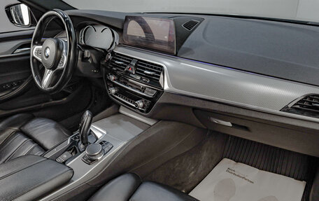 BMW 5 серия, 2017 год, 3 749 000 рублей, 12 фотография